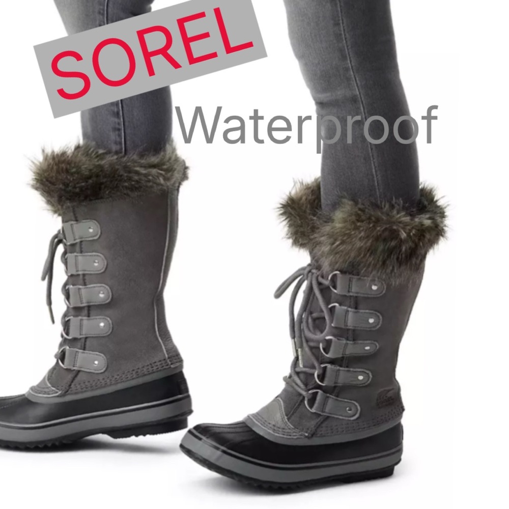 Sorel Women's Black and Gray Winter Boots
Retail $250
